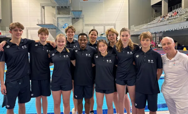 TeamNL schoonspringen pakt 14 medailles in Polen, Aquarijn-springers springen eruit