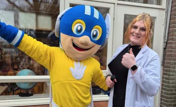 Nieuwegeinse basisscholen zetten in op lopen en fietsen: High Five-proef breidt uit