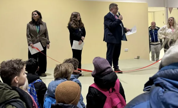 Kindcentrum Doorslag feestelijk geopend: duurzaam hart voor de wijk