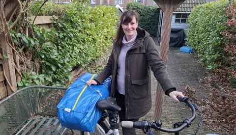 Van kast naar buurvrouw, hoe een kledingruil 150 vrouwen verbindt