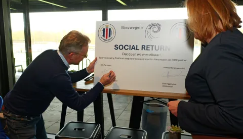 s.v. Parkhout ondertekend SROI erkenning