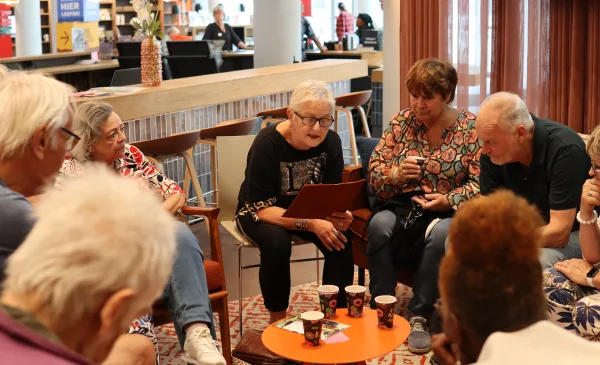 Persoonlijke herinneringen verbinden de stad tijdens gratis workshopreeks