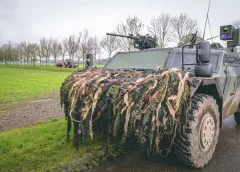 Militairen zichtbaar in Nieuwegein, landmacht oefent in en rond de stad op 11 maart