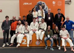 Nieuwegeinse jiu-jitsuka’s domineren NK, DeMix bovenaan medailleklassement