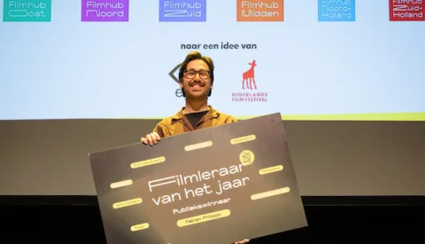 Cals-docent Fabian Philippo pakt publieksprijs Filmleraar van het Jaar