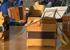 Trekzakken, meezingen en meespelen: tweede Trekzakcafé bij Museumwerf Vreeswijk