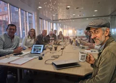 Jan met de Pet ziet de coalitie schuiven: ‘Ze zijn een stapje verder, nu de stad nog’