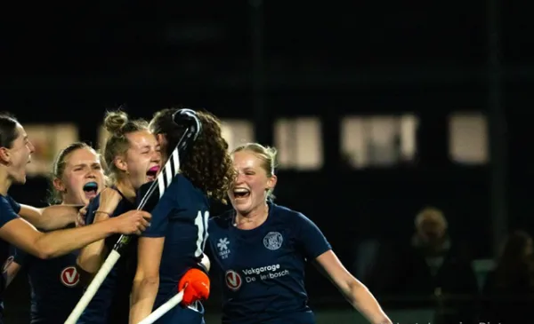 MHCN-dames vechten zich na bloedstollende shoot-outs naar halve finale
