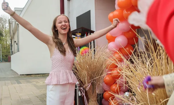 Pop-upwinkel KADOOTJE geopend aan Het Sluisje in Jutphaas