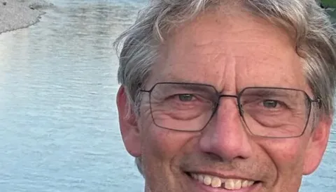 Nieuwegeiner Wim Kars debuteert met dichtbundel Fabelachtig