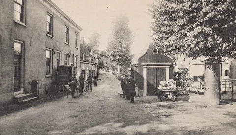 Toen & Nu: van brandspuithuisje en koetsen naar appartementen en elektrische fietsen in Jutphaas