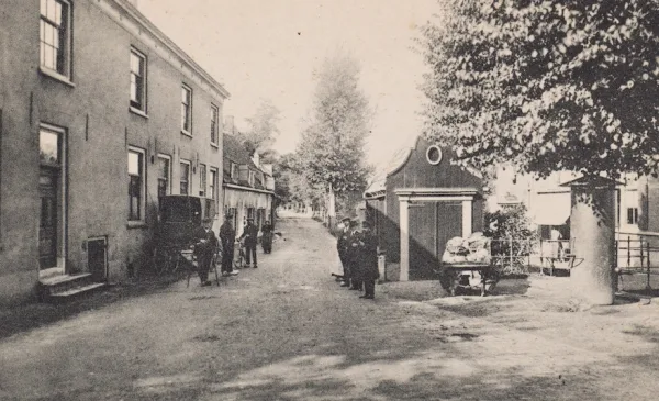 Toen & Nu: van brandspuithuisje en koetsen naar appartementen en elektrische fietsen in Jutphaas