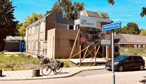 Eén bezet kantoorpand zet bouw van 15 woningen in Rijnhuizen op pauze
