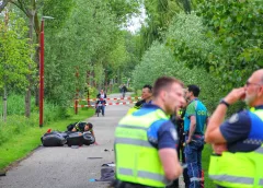 Politie zoekt getuigen na ernstig ongeval met fietser en scooter op Galecopperdijk