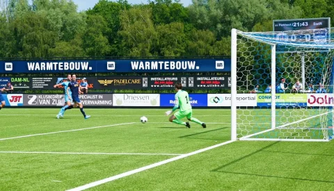 Parkhout 2 begint nacompetitie met zevenklapper tegen Swift