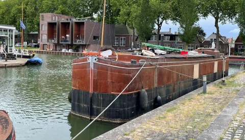 Zeldzame baquet de Charleroi Dumas te zien bij Museumwerf Vreeswijk in Nieuwegein