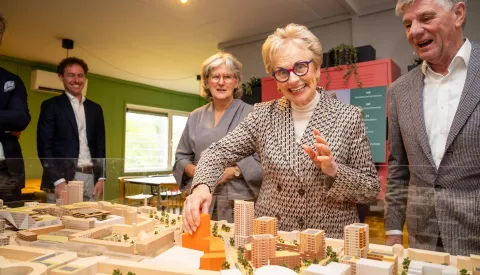 Nieuwe stadsbuurt in hartje City komt dichterbij na handtekening gemeente en ontwikkelaar