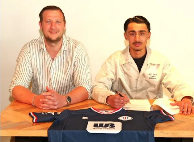 Dennis Ladenius met Olivier Soeroeng