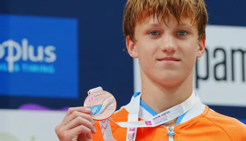 Brons voor Ivan Alexandrov op EK junioren schoonspringen in Boedapest