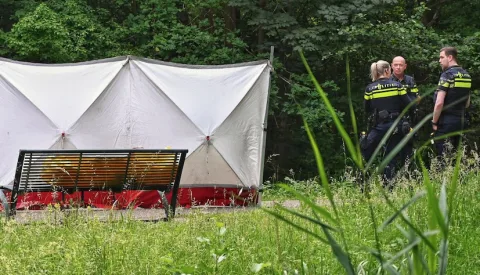 Persoon overleden gevonden in water bij Parkhout in Nieuwegein