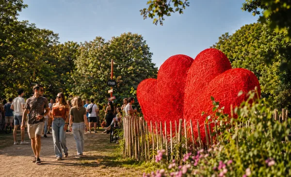 Geheime Liefde keert terug naar De Middengaarde met Tuinen van Geluk