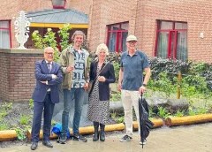 Batenhofje bij De Baten officieel geopend als ontmoetingsplek voor de buurt
