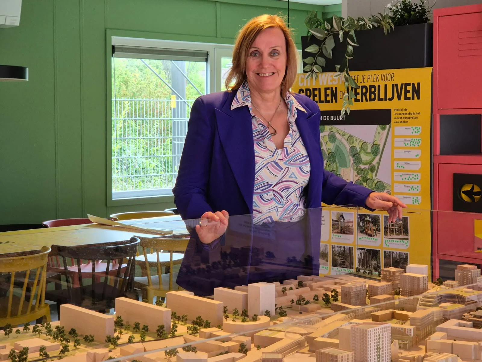 Ellie Eggengoor City