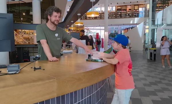 Vijf boeken lezen levert Nieuwegeinse kinderen deze zomer een ijsje op