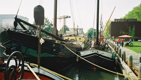 Varend erfgoed strijkt voor één nacht neer in Vreeswijk