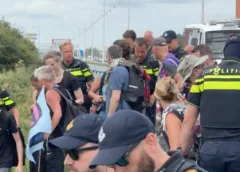 A12-blokkade door Extinction Rebellion bij Nieuwegein lijkt mislukt