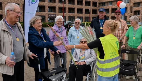 Geen Via Gladiola, wel gladiolen: bewoners De Dichter lopen eigen Vierdaagse